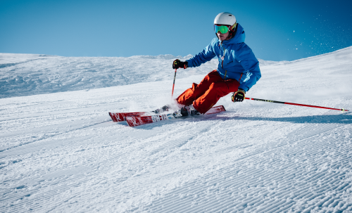 Skieur sur le domaine skiable de Flaine