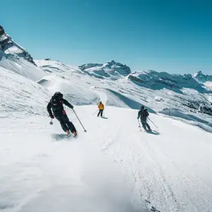 Skieurs sur les pistes de Flaine