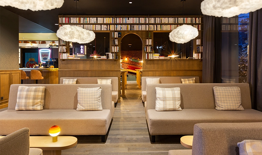 bar ambiance flaine