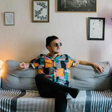 Leon in your living room