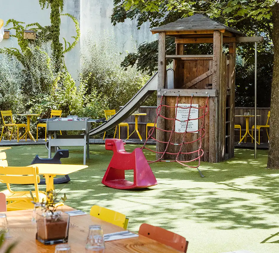 jeux pour enfant grenoble restaurant kids friendly