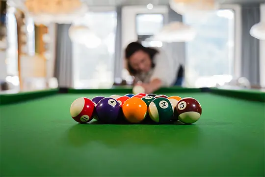 bar avec billard chamonix flaine