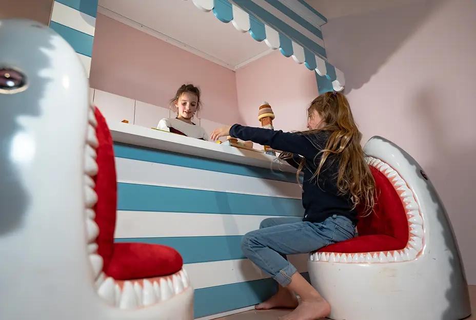 bar kids friendly flaine forum