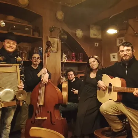 The Washing Strings Band