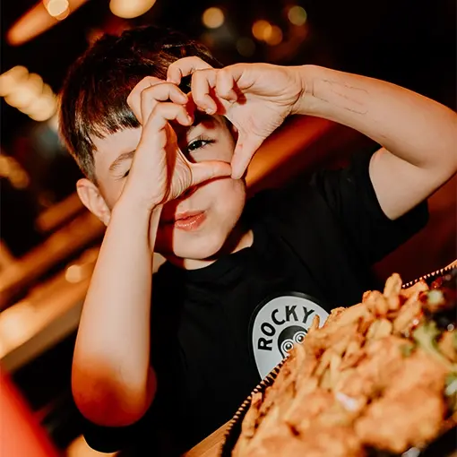 Family-friendly restaurant in Marseille: Here, kids are free to have fun